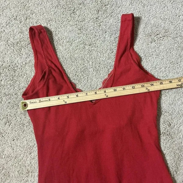 Colsie Lace‎ Trim Ribbed Knit Bodysuit Women XL Red V-Neck Sleeveless Coquette - Image 3