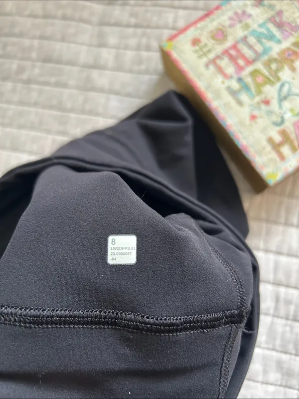 Lululemon asymmetrical Aline black one shoulder sport bra 8 women’s - Image 6