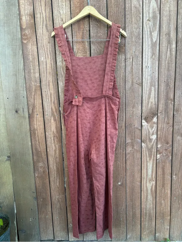 NWT Storia Brown Floral Ruffle Overalls - Image 4