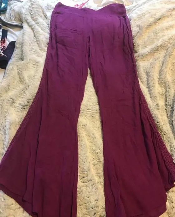 Billabong Purple Flowy Pants - Image 2