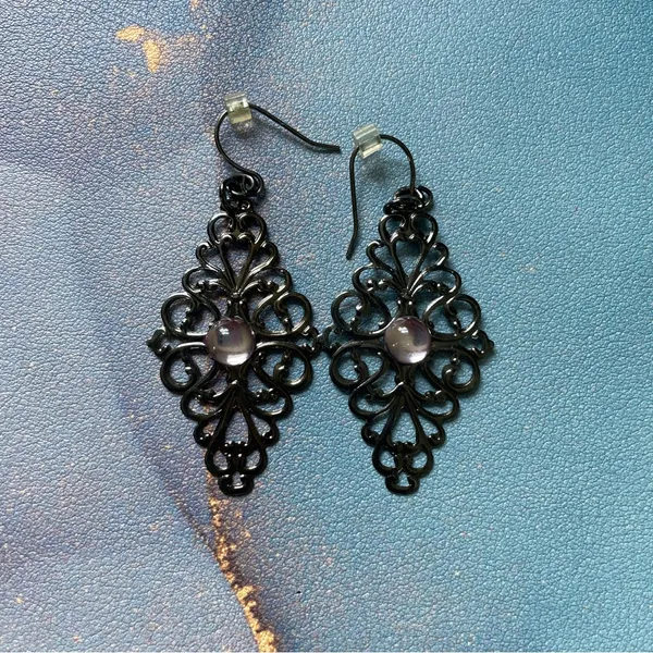 Pewter Filigree Boho Drop Earrings Pink Purple Stone Accent Y2K Dainty‎ Jewelry - Image 4