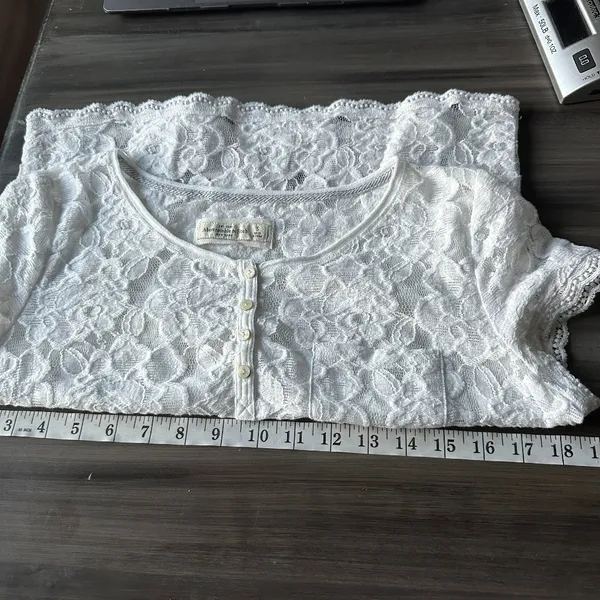Abercrombie & Fitch Y2K Womens Lace Sheer Top Short Sleeve White Size Small - Image 9