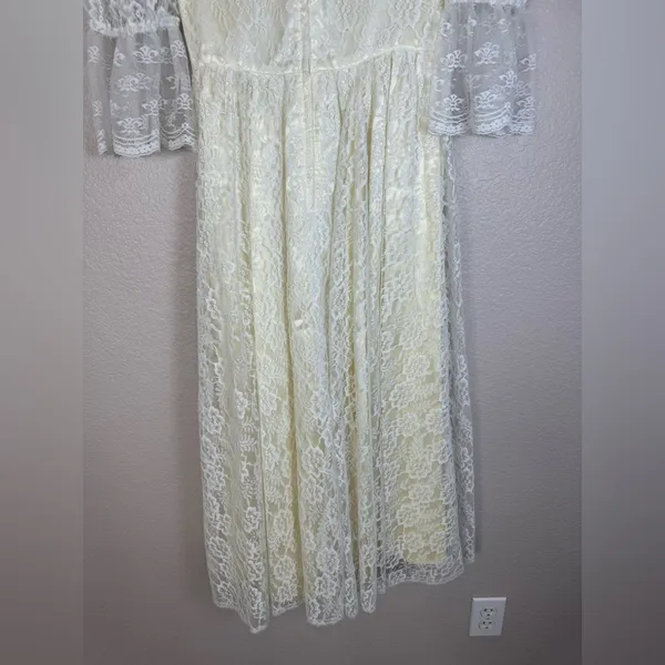 Gunne Sax by Jessica McClintock Vintage 1970’s Ivory Lace Wedding Dress size 7 - Image 10