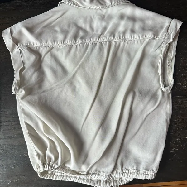 Abercrombie Cream Drawstring Formal Top - Image 2
