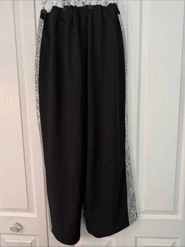 BloomChic Black Wide - Image 5