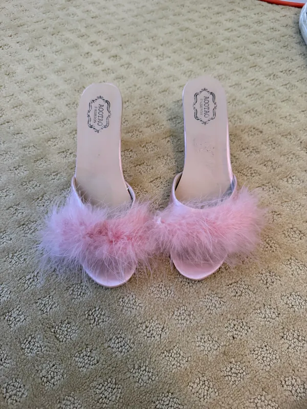 Amazon Heels - Image 2