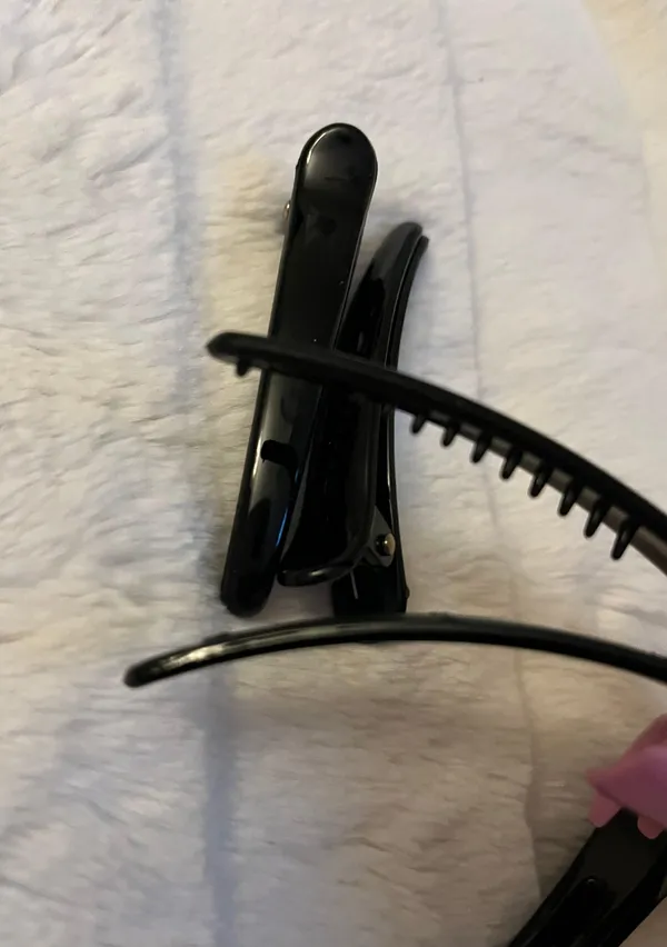 Amazon Styling hair clips - Image 4