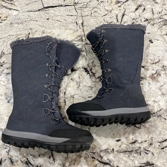 Bearpaw Women's Isabella‎ Snow winter Boots- size 6. Grey - Image 5