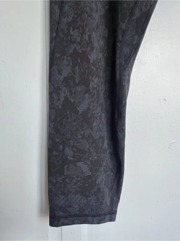 Lululemon • Align High-Rise Pant with Pockets 25" black camo legging tight crop - Image 8