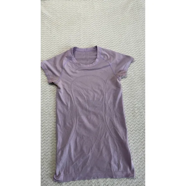 Lululemon Swiftly Tech Short Sleeve Crew Lilac Purple Athletic Top Size 4 - Image 3