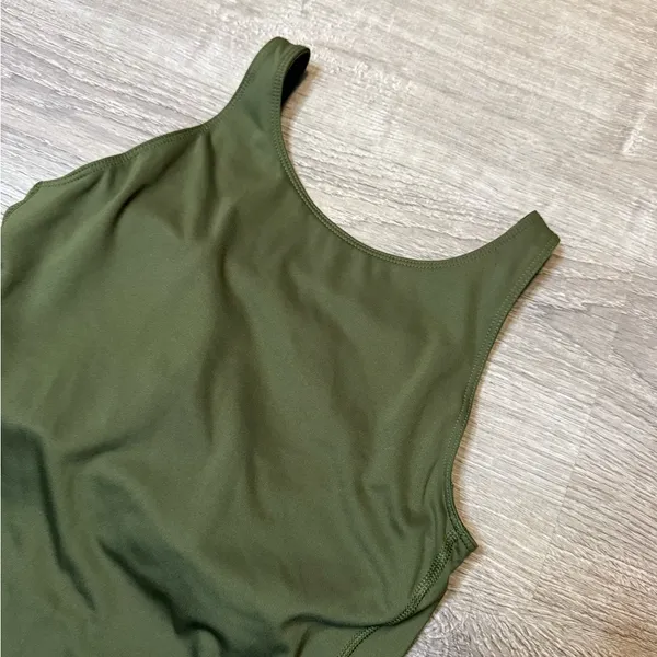 •ADIDAS• CROP TANK TOP - Image 3