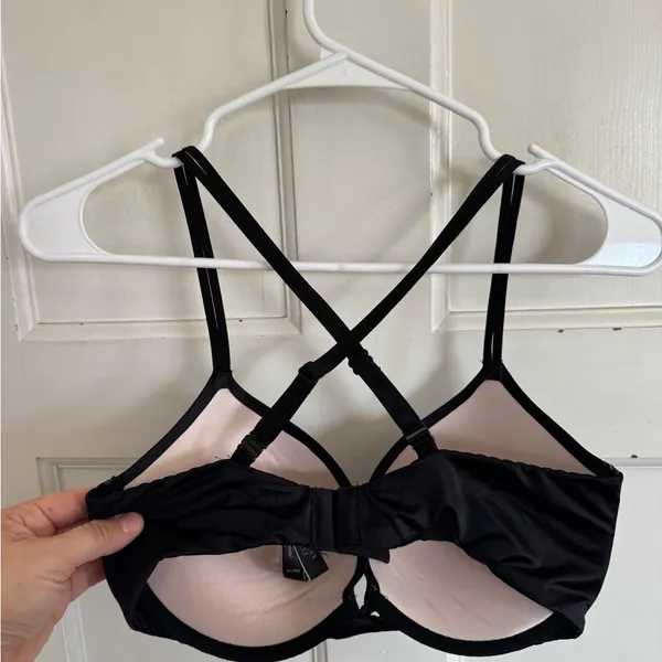 Victoria’s‎ Secret black push-up bra size 34D - Image 4