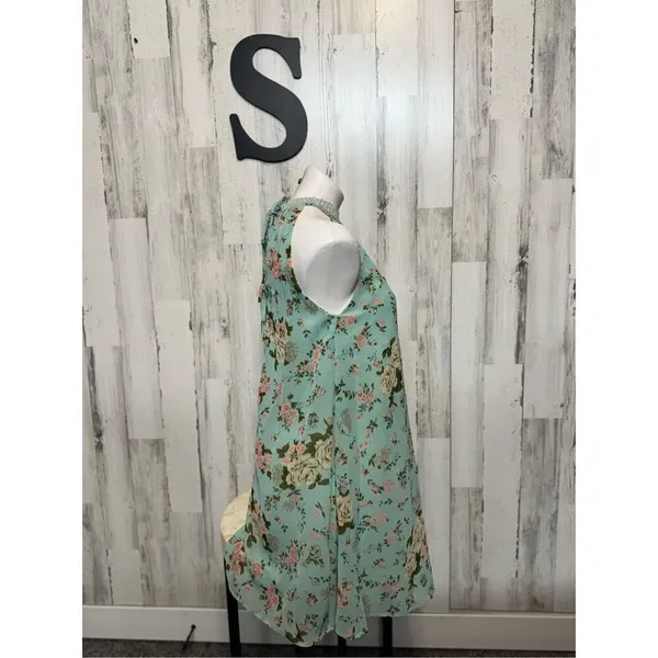 Green floral flare dress size small - Image 11