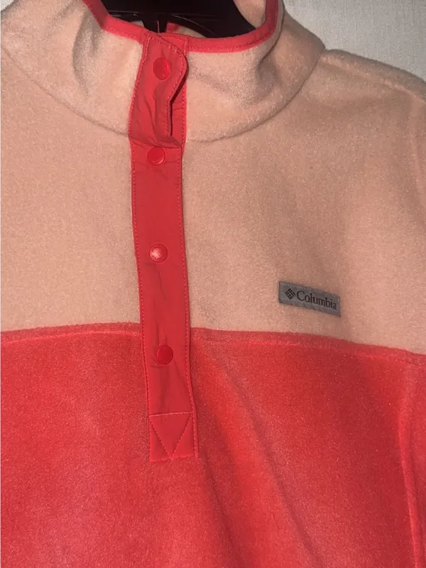 Columbia Women’s  Two-Tone Coral Fleece Pullover - Image 2
