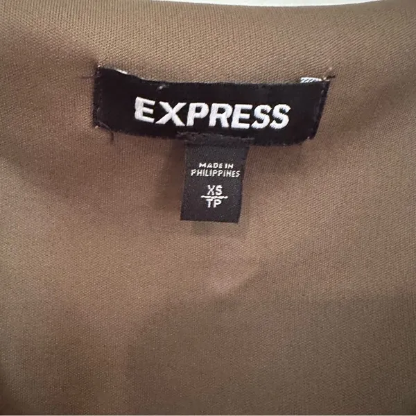 Express Tie Front Crop Blouse Women's XS‎ Olive Green Flutter Sleeve Lined - Image 3