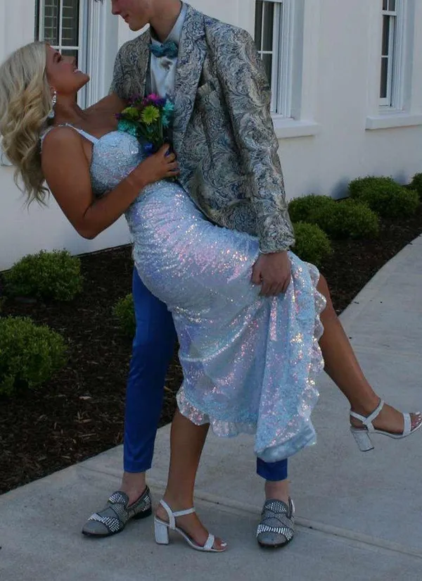 Blue Gown - Image 3