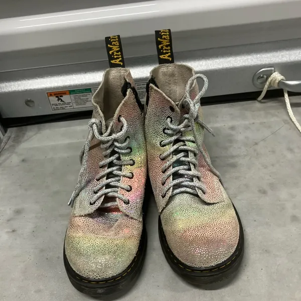 DR. MARTENS Pascal 1460 Iridescent Rainbow Lace Up Unicorn Suede Combat Boots 5 - Image 5