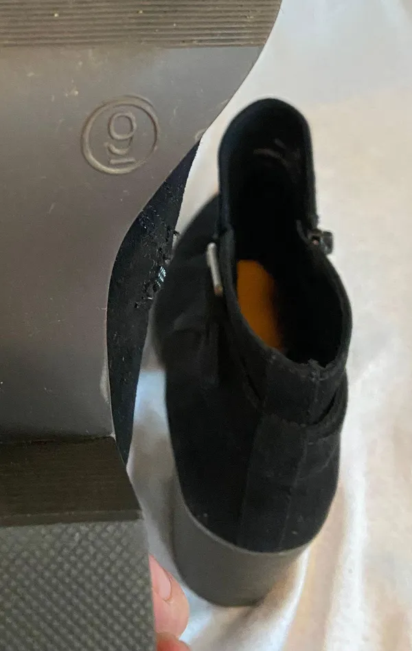 black booties - Image 8