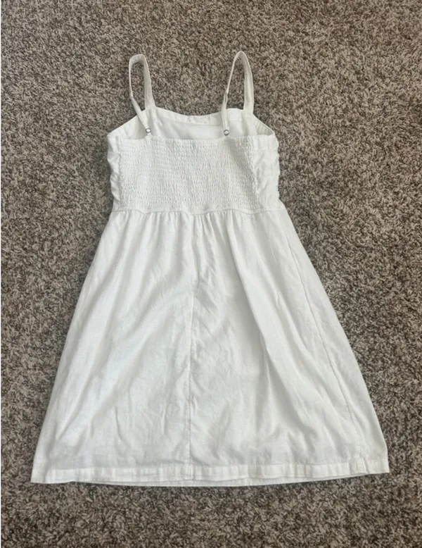 Abercrombie & Fitch White Dress - Image 2