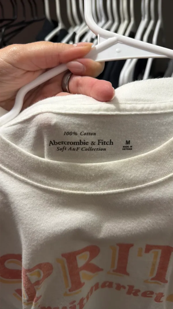 Abercrombie T-Shirt - Image 4