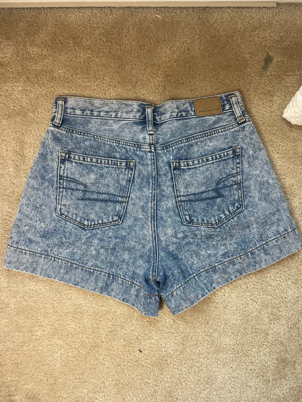 American Eagle Retro  Acid Wash Shorts - Image 2