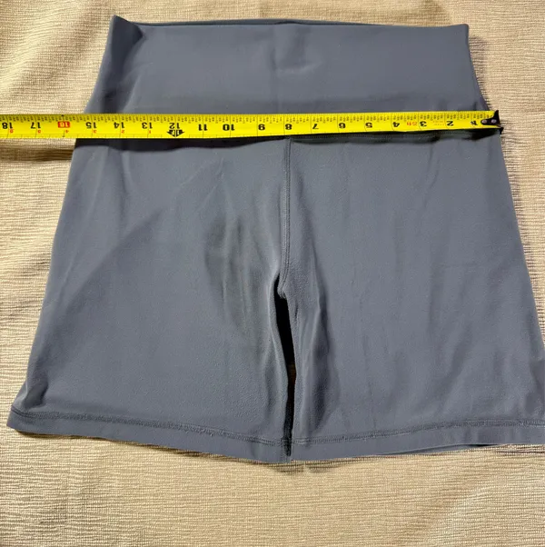 CRZ YOGA Women’s High Rise Biker Shorts Gray Yoga Workout Athletic Stretch - Image 4