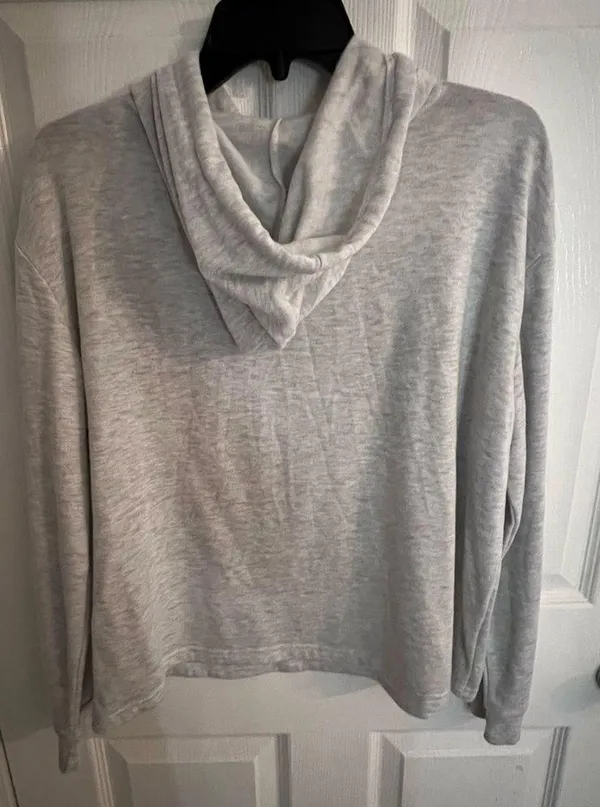 MARVEL Gray Hoodie. Size Medium. New, never worn. - Image 4