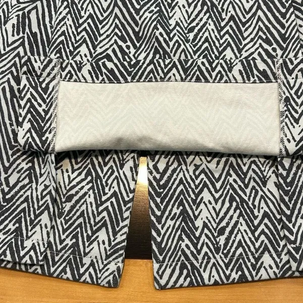 Cabi Zebra Zig Zag‎ Print Topper longline Jacket Black White 3/4 Sleeve XS - Image 11