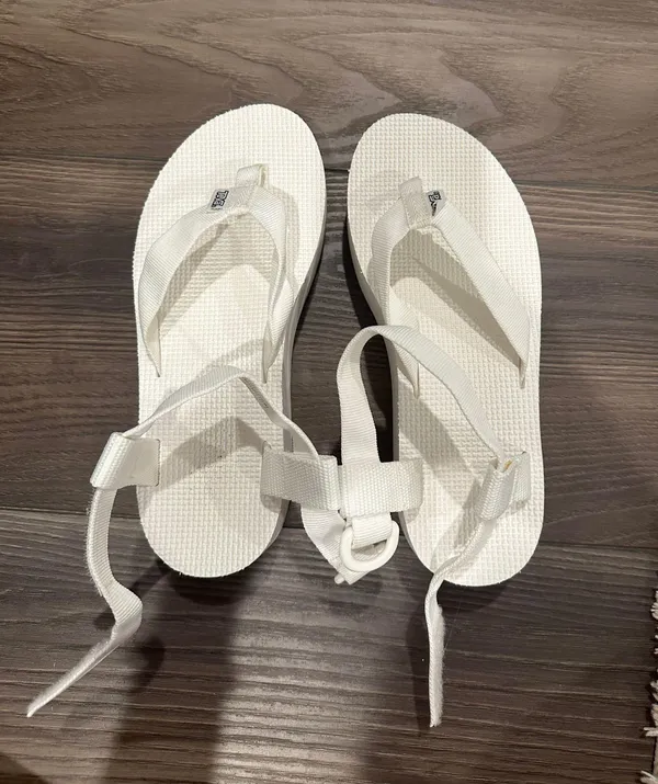 Teva Flatflorm Sandal - Image 3