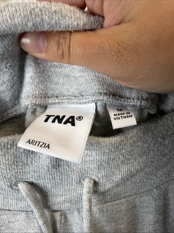 Aritzia TNA Softmore Jesse Jogger M - Image 3