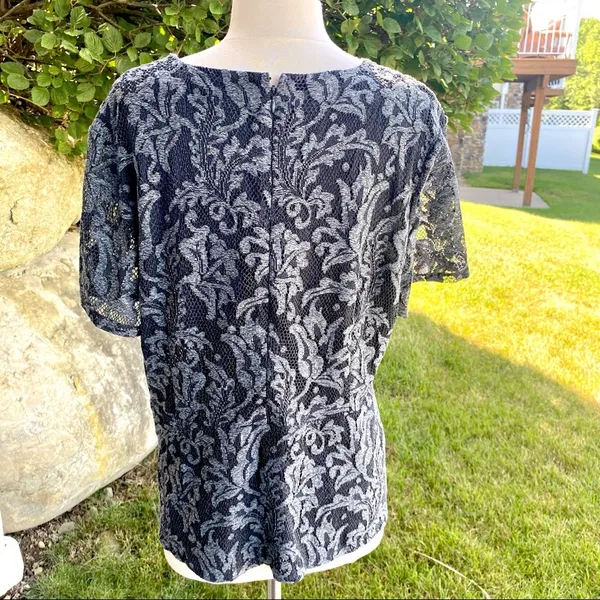 Ann Taylor Lace Peplum Top - Image 9
