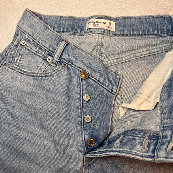 Abercrombie and Fitch criss-cross waist the dad high rise jeans - Image 2