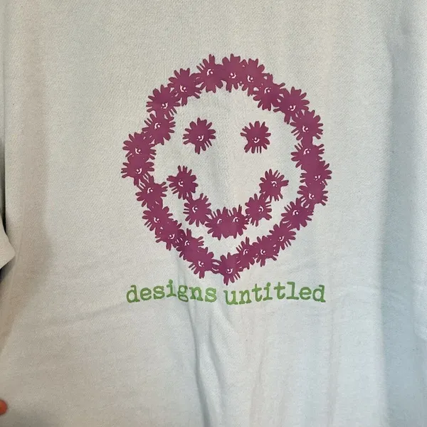 NWT Designs Untitled Sweatshirt Blue Pink Flower Smiley Face - Size XL - Image 2