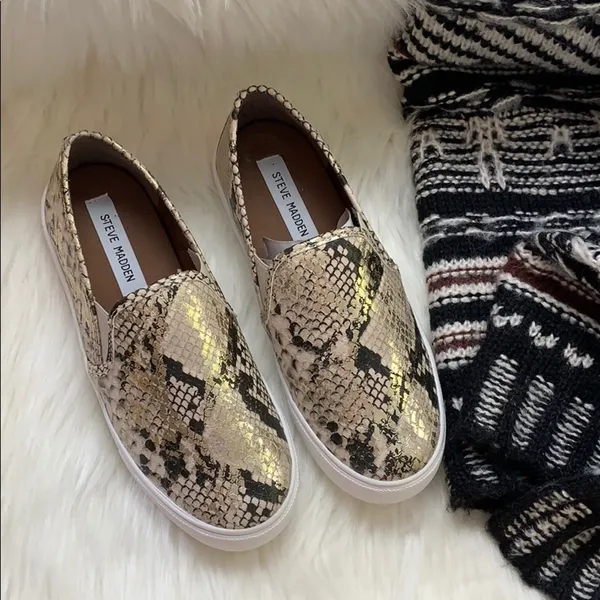 steve madden• safary python snakeskin metallic sneakers - Image 46