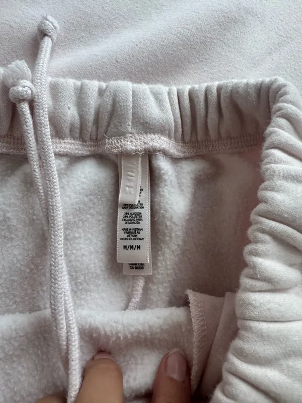 SKIMS Sweat Set Pink - Image 3