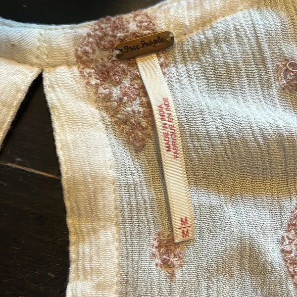 Free People crème tank top with dusty pink embroidery. GUC. - Image 2