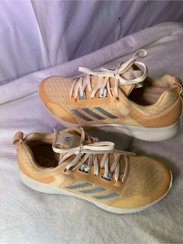 adidas Women's Peach/Tan Knit Athletic Sneakers - Image 3