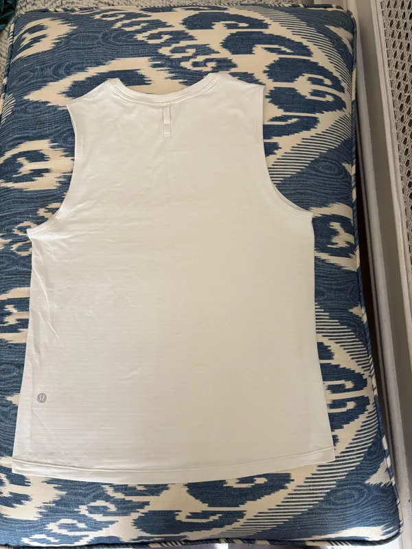 Lululemon Relaxed fit Tank Top - Image 2