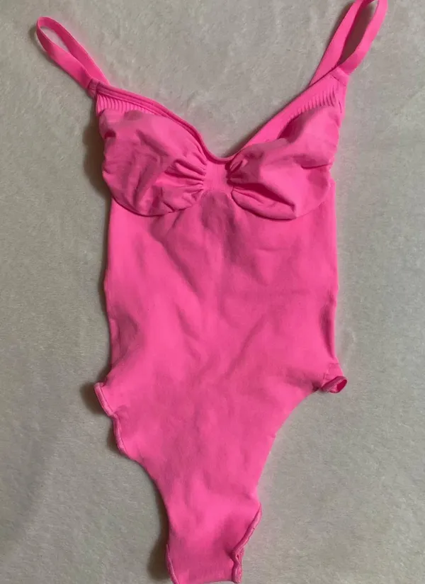 SKIMS PINK Sculpting Thong Bodysuit XS - Image 3