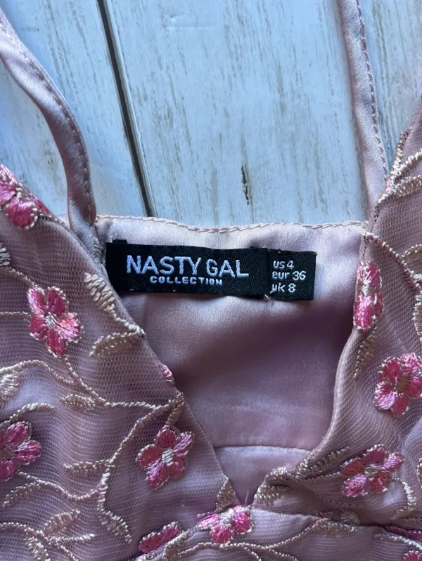 Nasty Gal Embroidered Blush Pink Floral Camisole Bralette Size 4 - Image 5