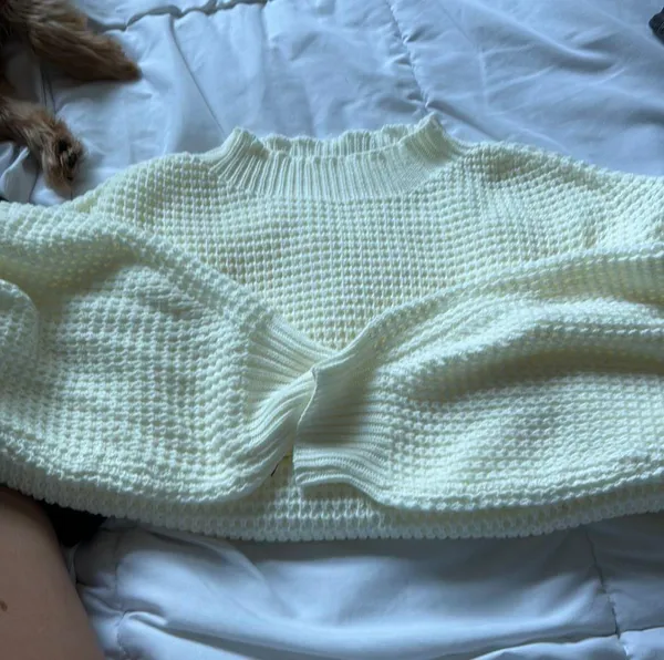 White Sweater Shein - Image 2