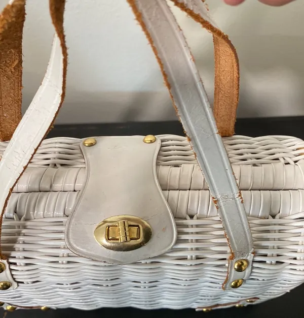 Vintage 60’s Purse Leather Straps White - Image 2
