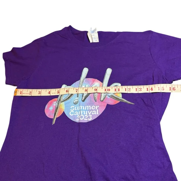 Pop Star Pink Concert Tee Summer Carnival‎ 2023 Women's Small Purple Rock Show - Image 2