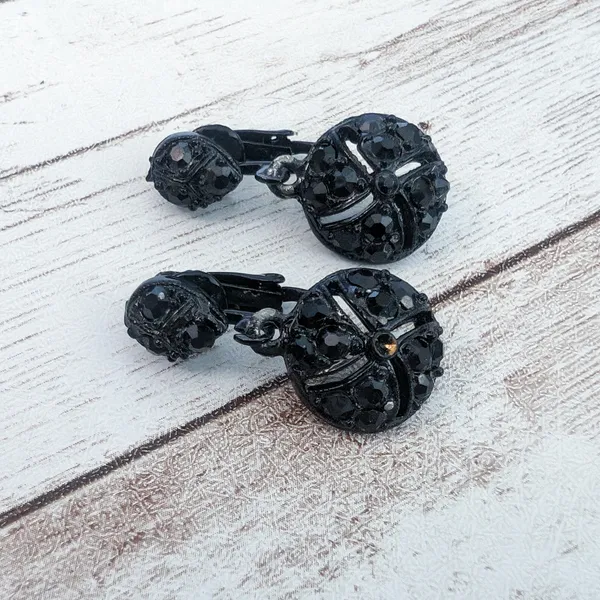 Vintage Clip On Earrings - Black Dangle 1 & 1/8" - Poor Condition - Image 8