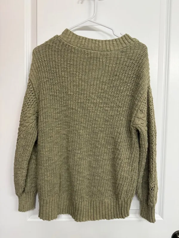 American Eagle Green Open Knit Choker V-Neck Sweater XS - Image 6