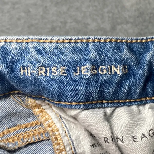 American Eagle Skinny Jeans Womens Sz 2 Light Wash Ripped Distressed EUC Stretch - Image 9