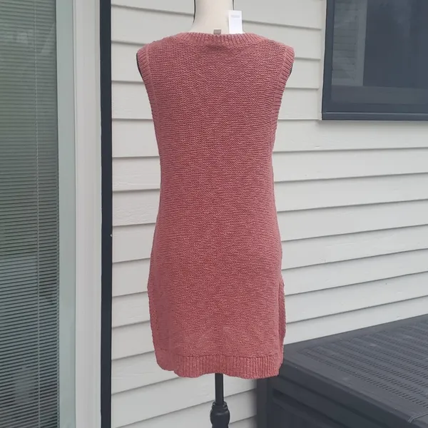 NWT Loft Sleeveless Tunic Sweater Vest - Image 4