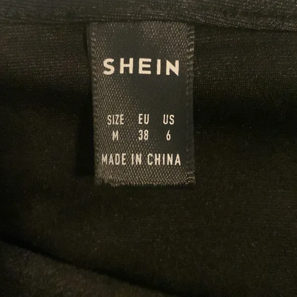 SHEIN Cropped One shoulder Shirt - Image 4