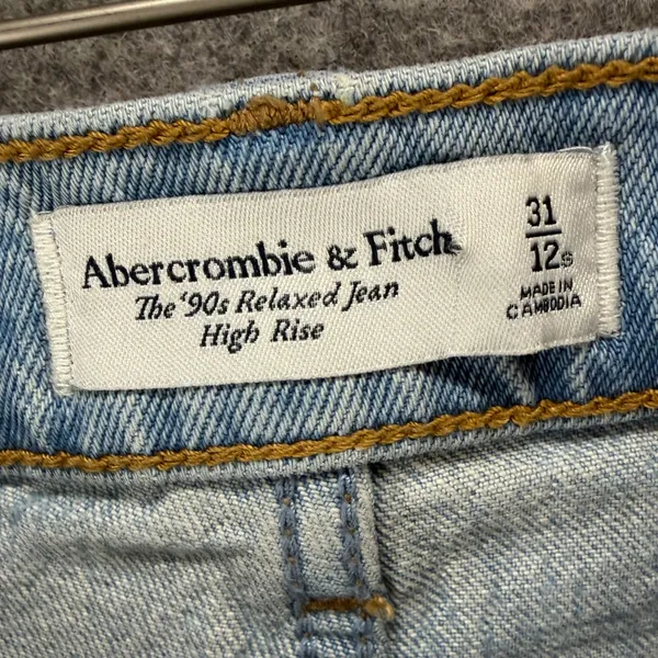 Abercrombie & Fitch The 90s Relaxed Denim Jeans 31 SHORT Blue Raw Hem High Rise - Image 8