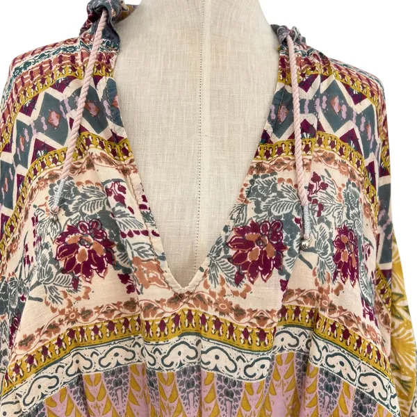 Free People Hold‎ On Tight Gauze Pullover Top Hooded Floral Paisley XS Small - Image 4